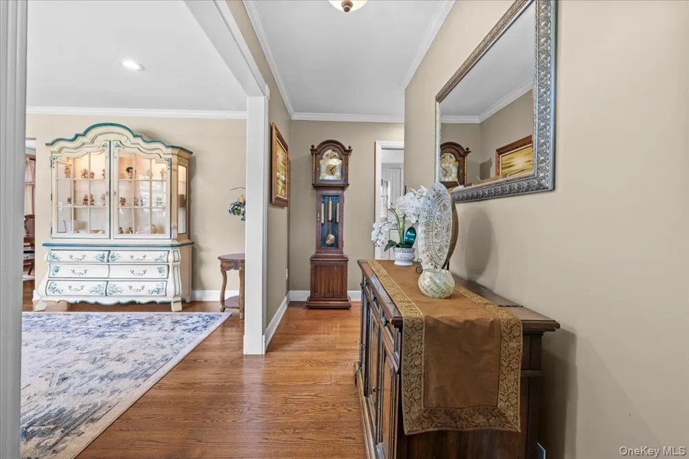 15 Robinson Avenue Bedford Hills, NY 10507