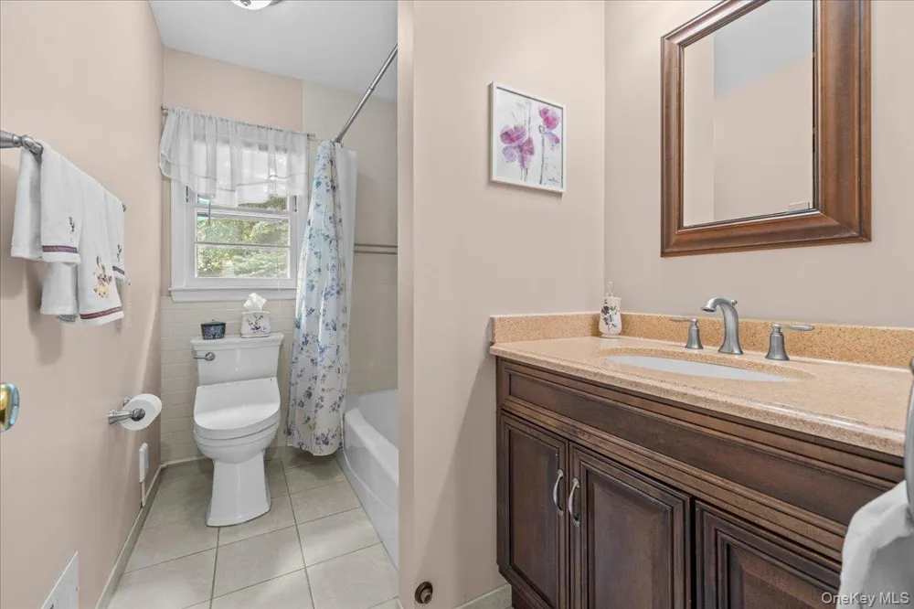15 Robinson Avenue Bedford Hills, NY 10507