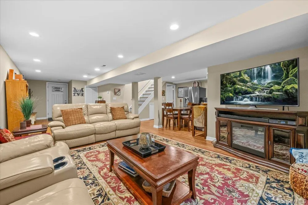 15 Robinson Avenue Bedford Hills, NY 10507