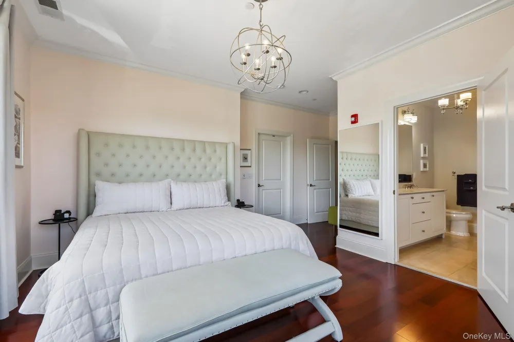 16 Rivers Edge Drive #310 Tarrytown, NY 10591