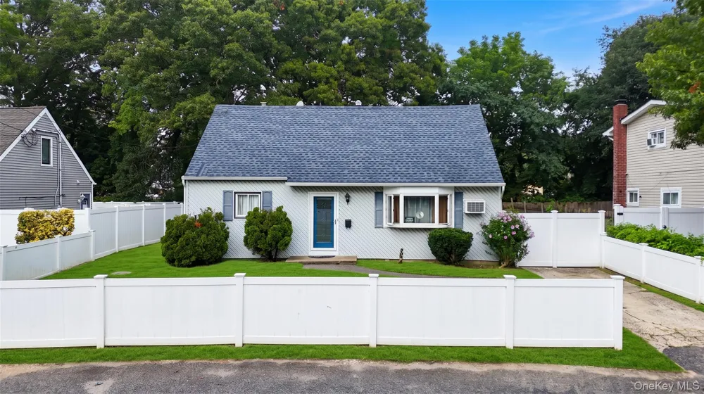 187 Parkway Boulevard Wyandanch, NY 11798