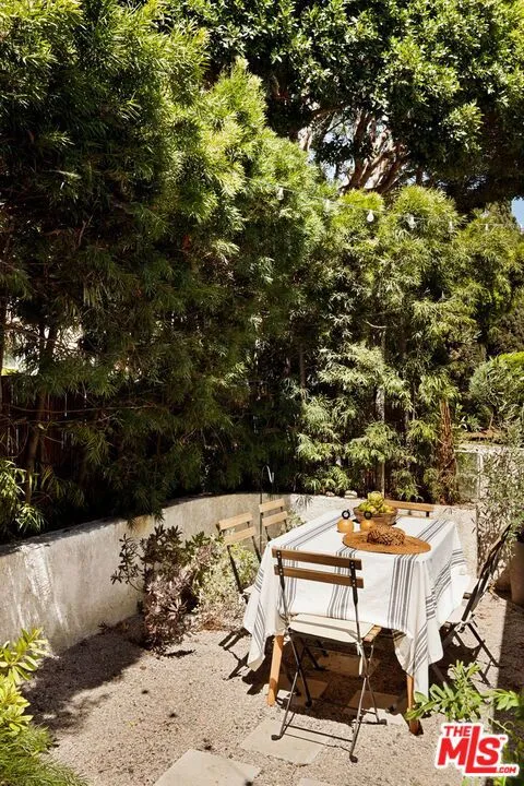 2134 Oak Street #1 Santa Monica, CA 90405