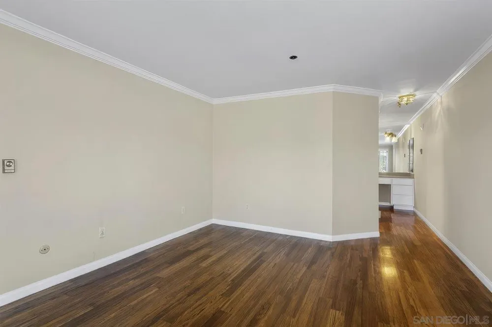 2130 Vallecitos #246 La Jolla, CA 92037