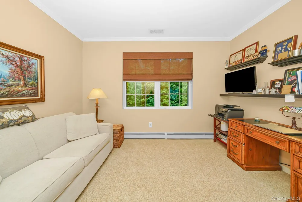 30 Sarah Court Amityville, NY 11701