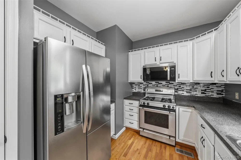 60 Rockridge Drive Highland Mills, NY 10930