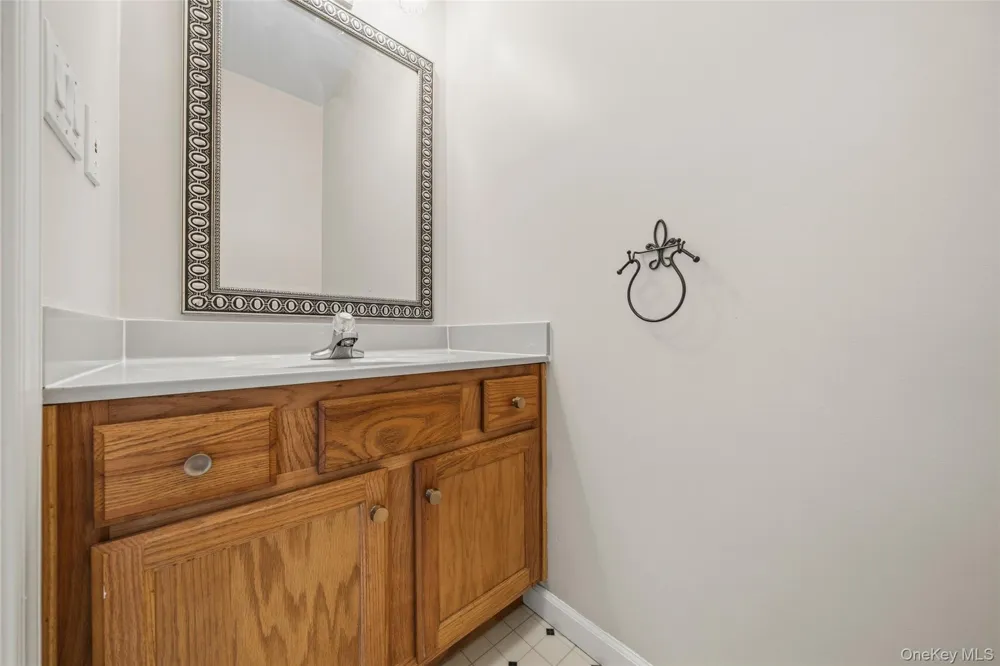 60 Rockridge Drive Highland Mills, NY 10930
