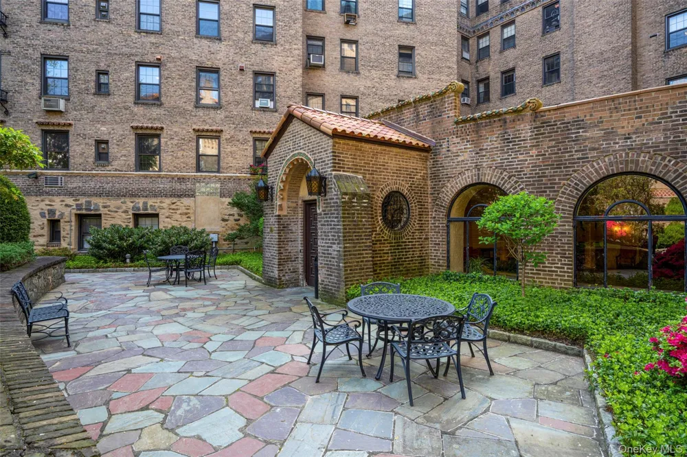 14 Chatsworth Avenue #5J Larchmont, NY 10538
