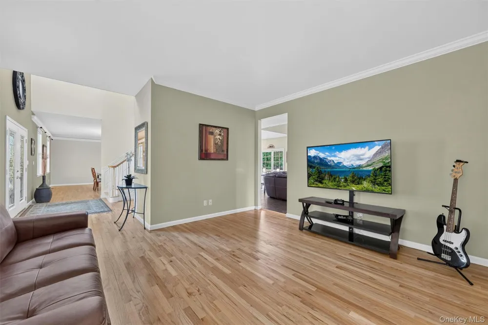 41 Lindy Drive Carmel, NY 10512
