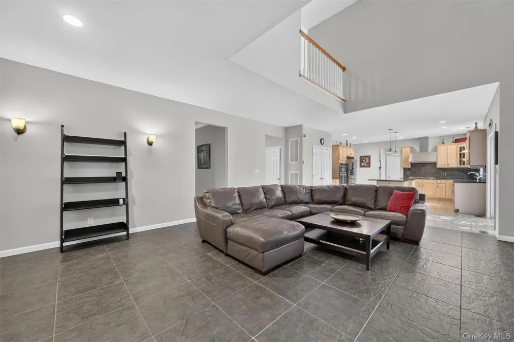41 Lindy Drive Carmel, NY 10512