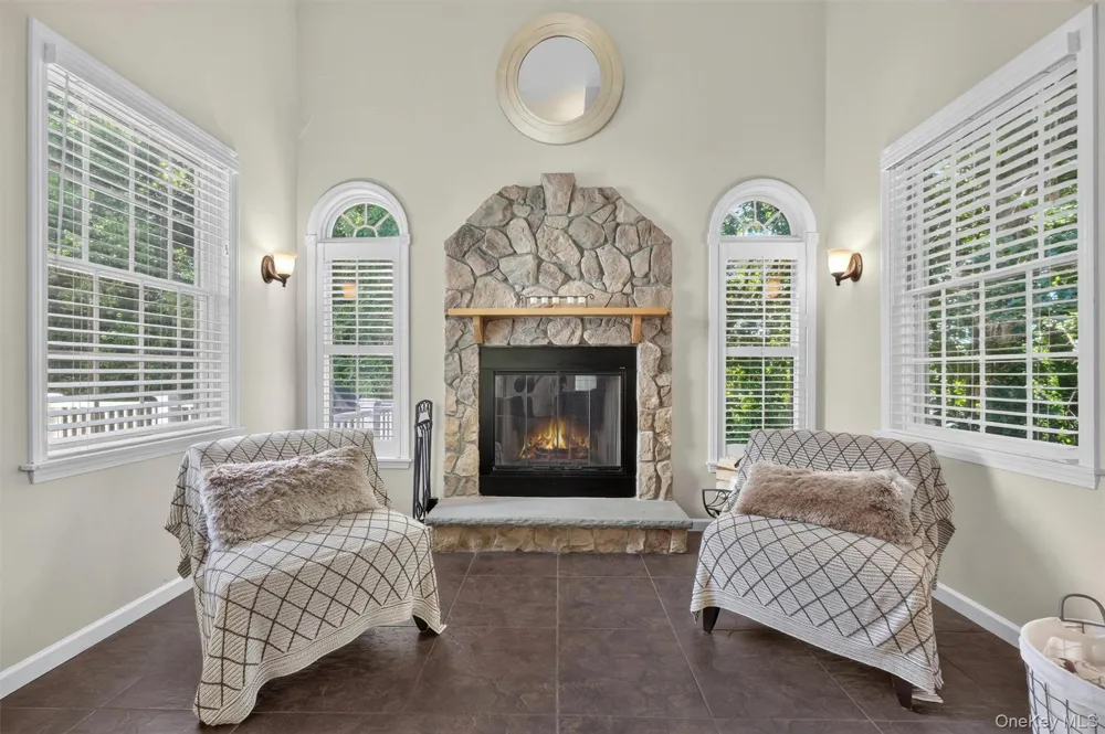 41 Lindy Drive Carmel, NY 10512