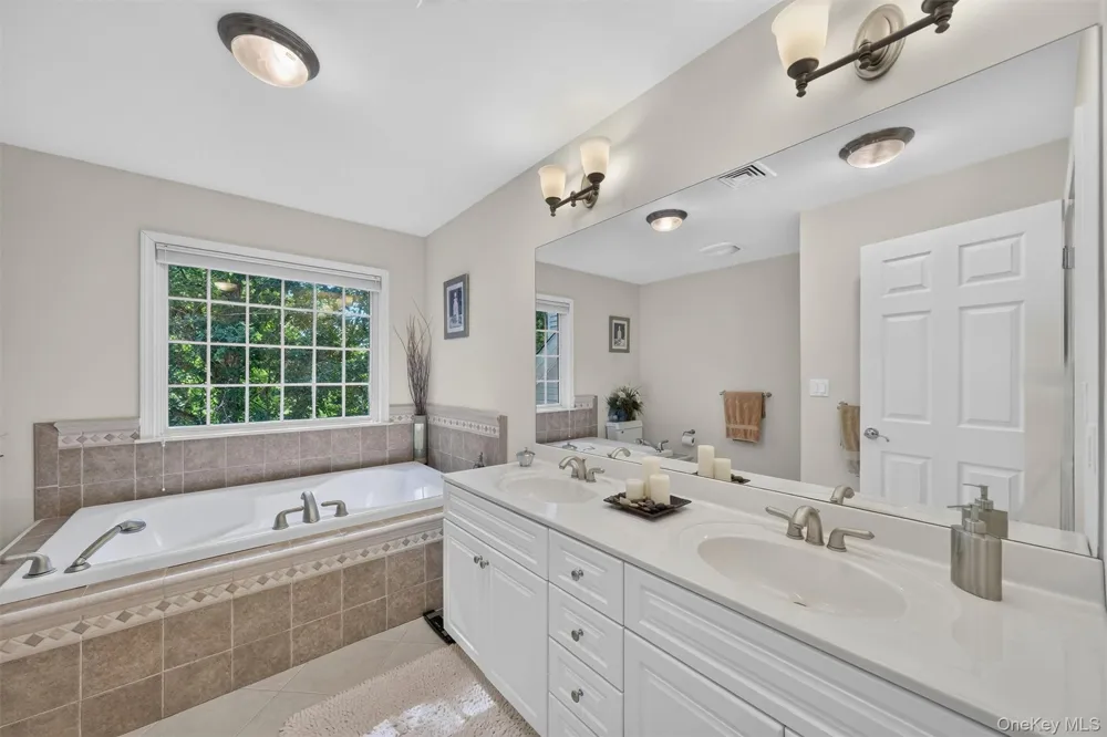 41 Lindy Drive Carmel, NY 10512