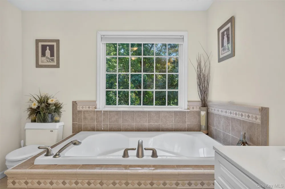 41 Lindy Drive Carmel, NY 10512