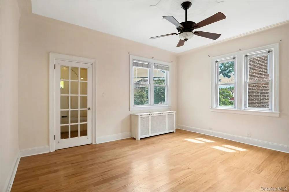 4041 Duryea Avenue Bronx, NY 10466