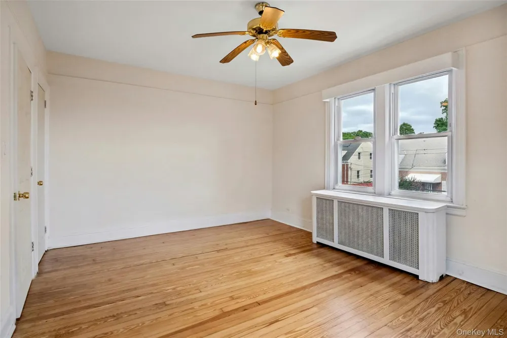 4041 Duryea Avenue Bronx, NY 10466