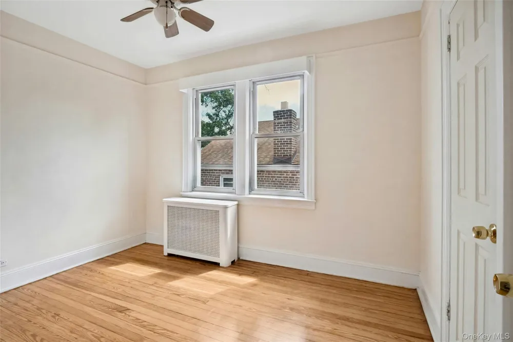 4041 Duryea Avenue Bronx, NY 10466