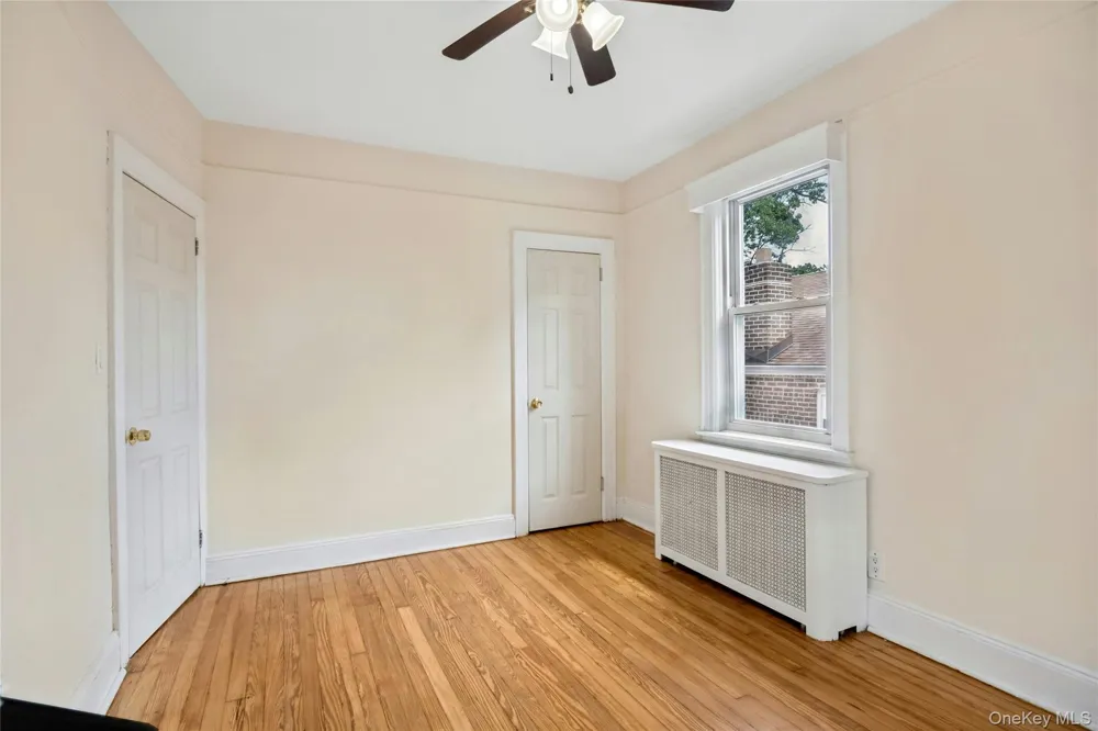 4041 Duryea Avenue Bronx, NY 10466