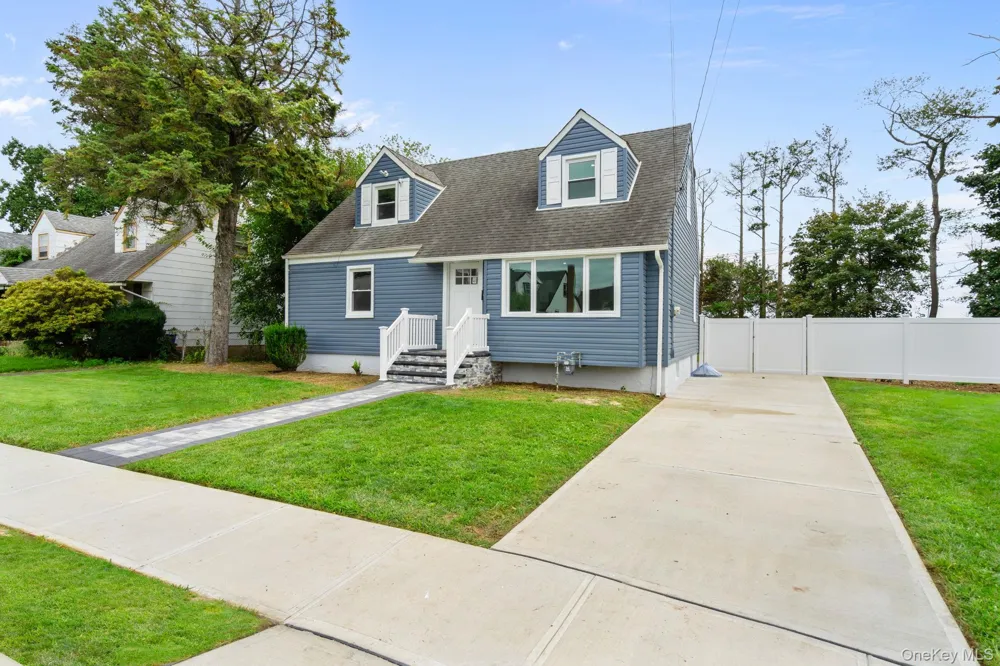 48 Cliff Avenue Hempstead, NY 11550