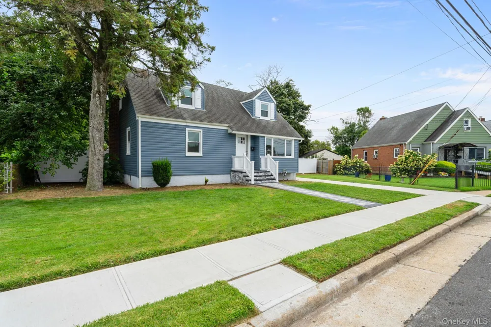 48 Cliff Avenue Hempstead, NY 11550