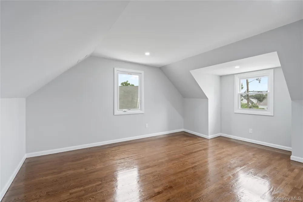48 Cliff Avenue Hempstead, NY 11550
