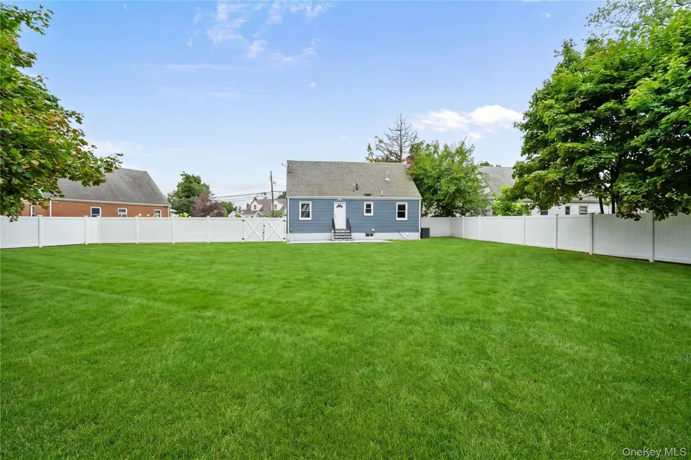 48 Cliff Avenue Hempstead, NY 11550