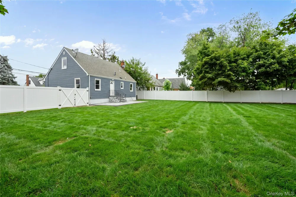 48 Cliff Avenue Hempstead, NY 11550