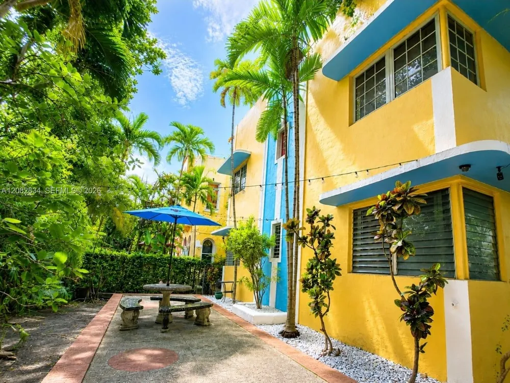 1351 Meridian Ave #8 Miami Beach, FL 33139