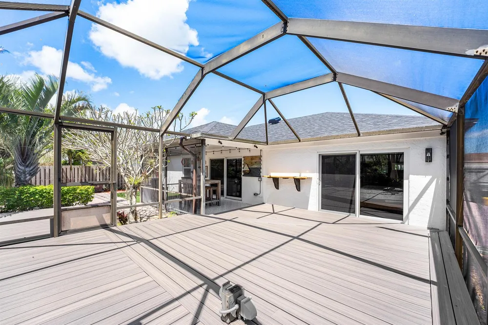 140 Arrowhead Circle Jupiter, FL 33458