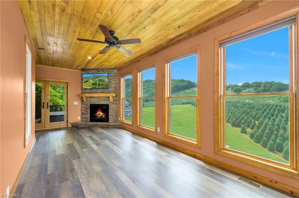 450 NC Highway 88 E Jefferson, NC 28640