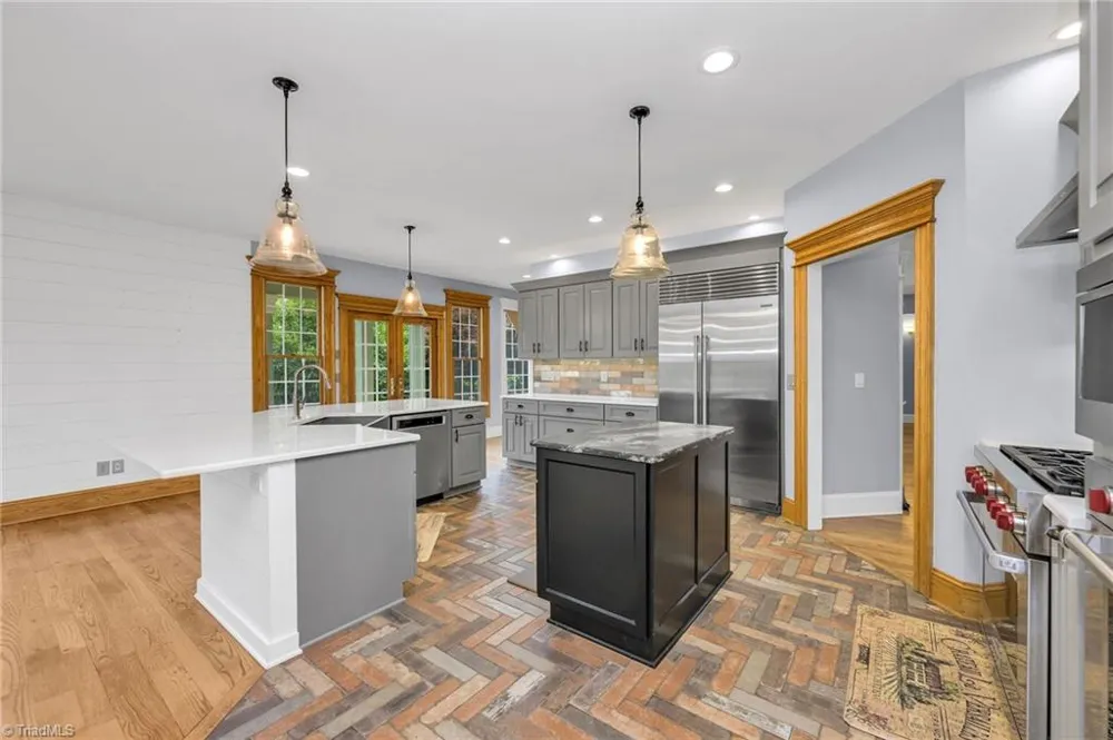 450 NC Highway 88 E Jefferson, NC 28640