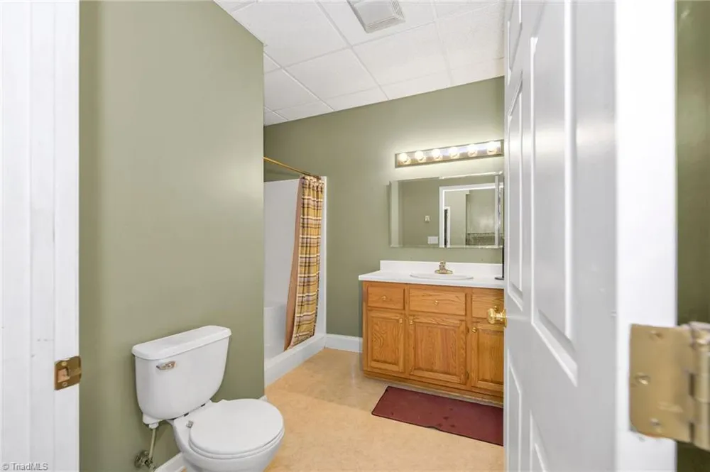 450 NC Highway 88 E Jefferson, NC 28640