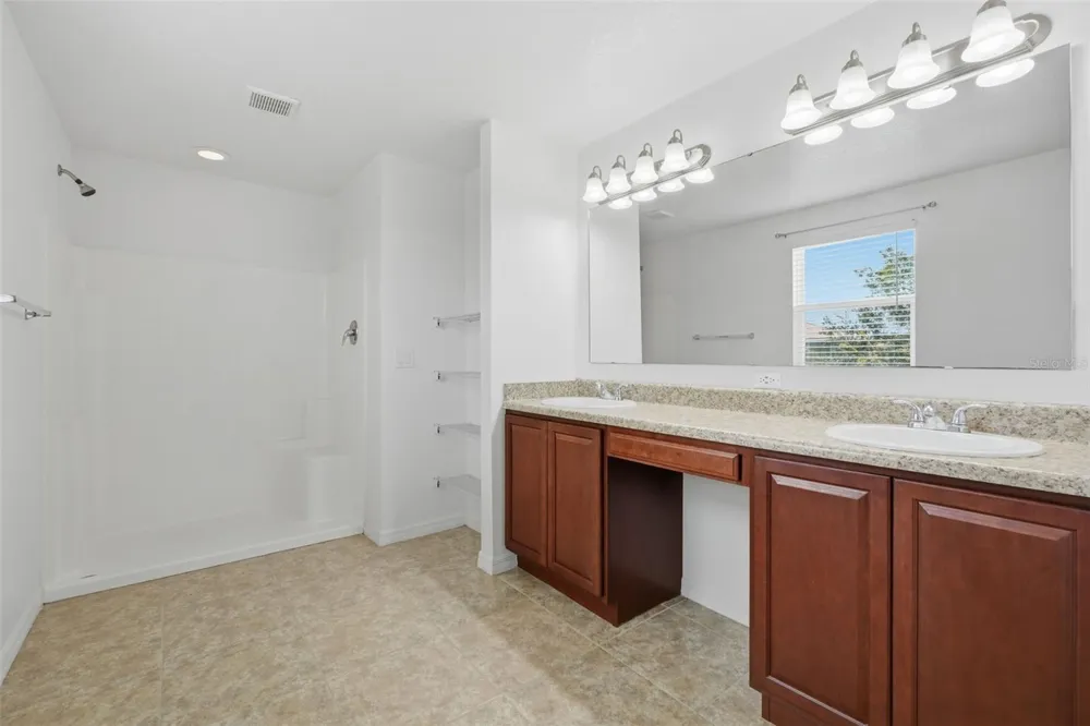 5575 BRILLIANCE CIR Cocoa, FL 32926