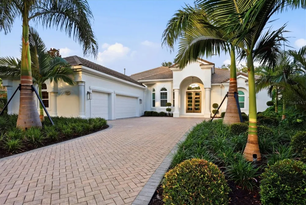 7257 GREYSTONE STREET Lakewood Ranch, FL 34202