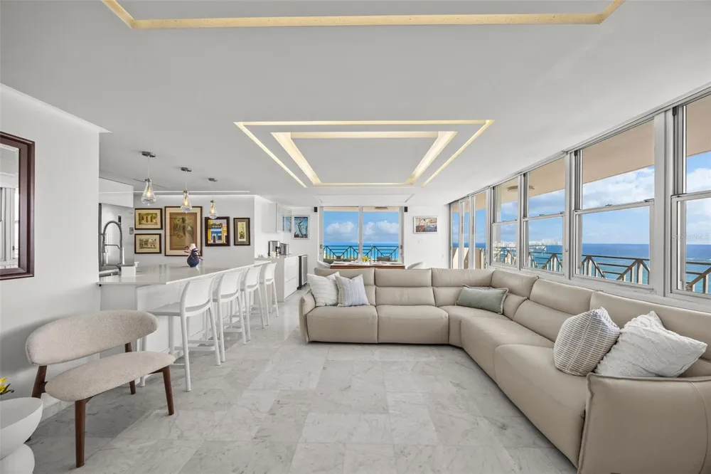 3001 AVENIDA ISLA VERDE #2204 Carolina, PR 00979