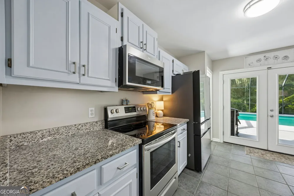 201 McIntosh DR Saint Marys, GA 31558
