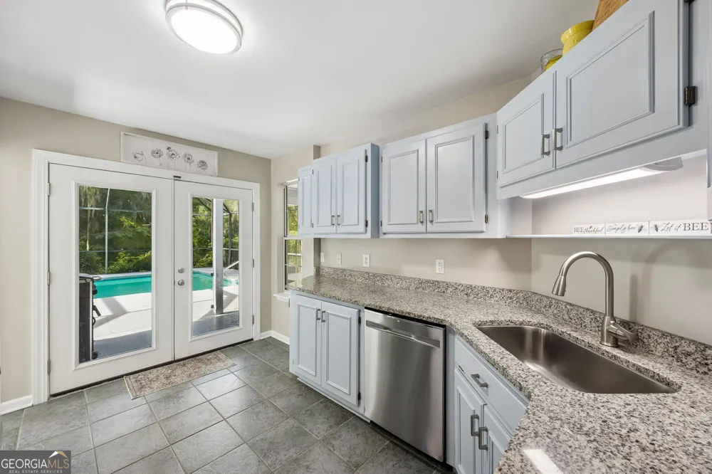 201 McIntosh DR Saint Marys, GA 31558