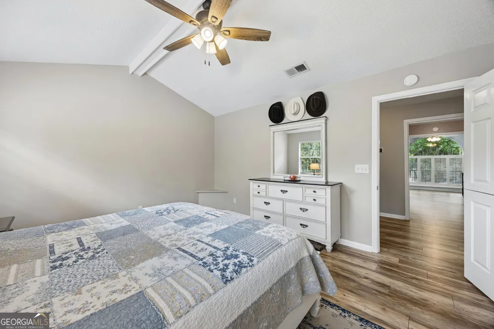 201 McIntosh DR Saint Marys, GA 31558