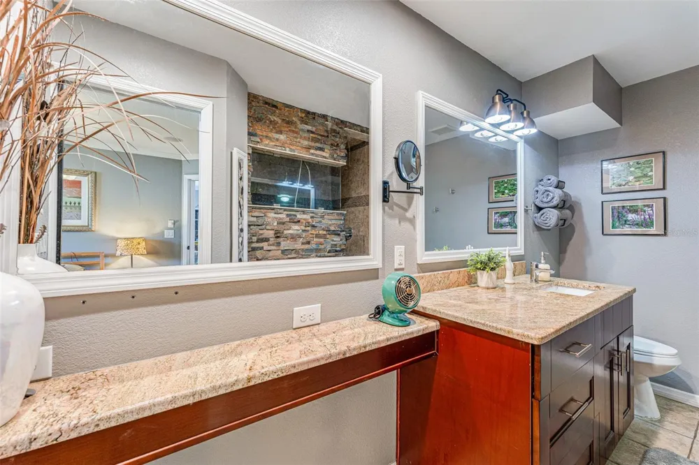 6332 NEWTOWN CIRCLE #32A1 Tampa, FL 33615