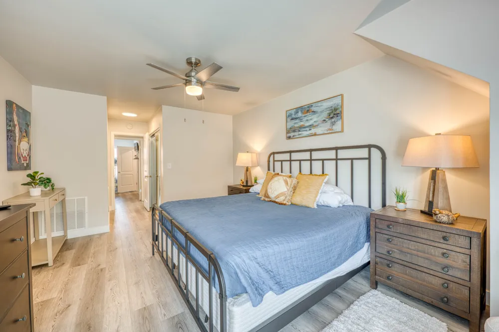 200 Free Rein #5 Horseshoe Bay, TX 78657