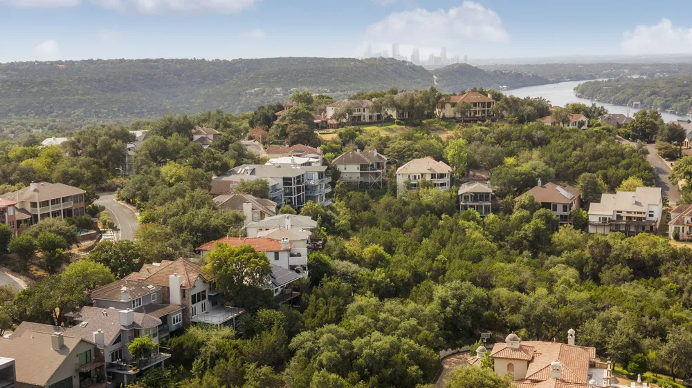 5914 West Place Austin, TX 78731