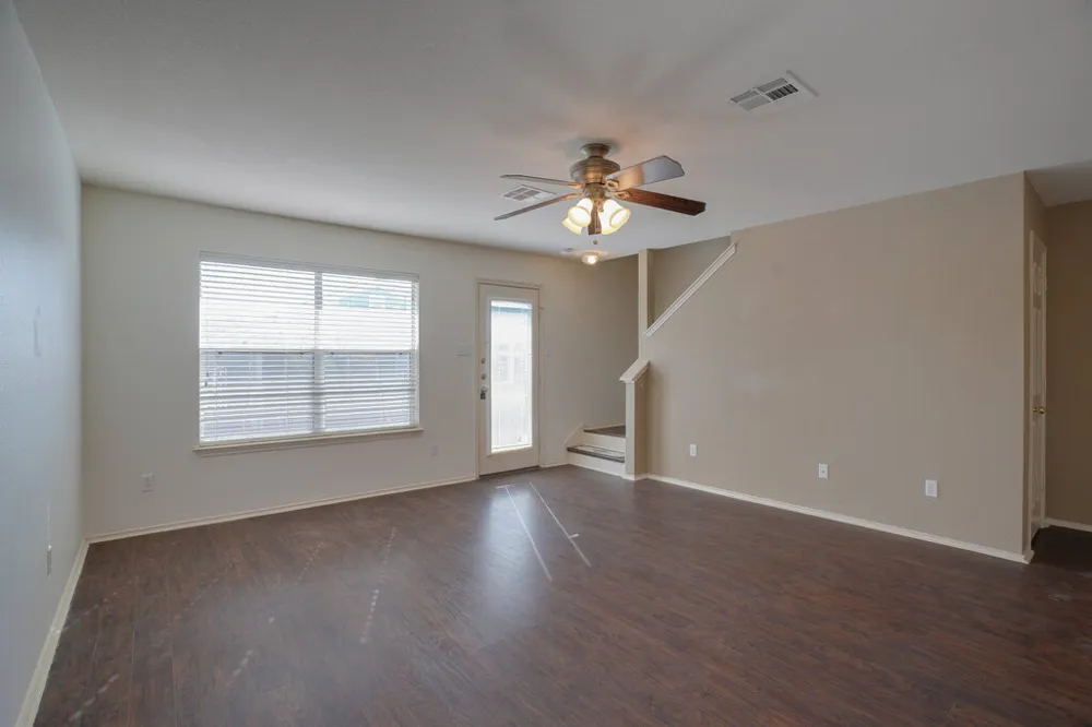 1512 Davis Mountain Loop Cedar Park, TX 78613