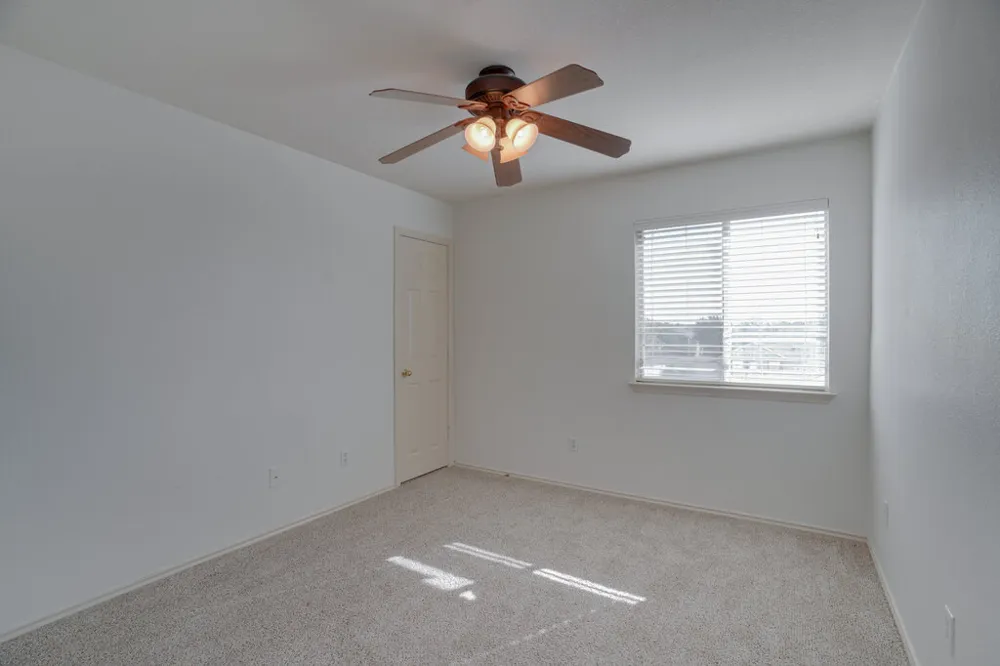 1512 Davis Mountain Loop Cedar Park, TX 78613