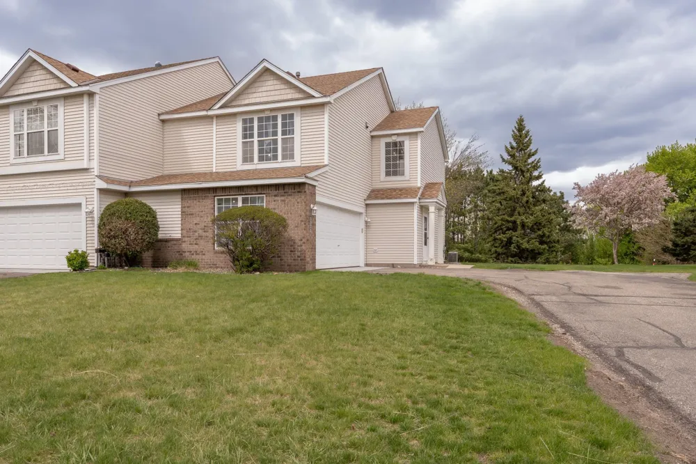 15570 Finch Avenue Apple Valley, MN 55124
