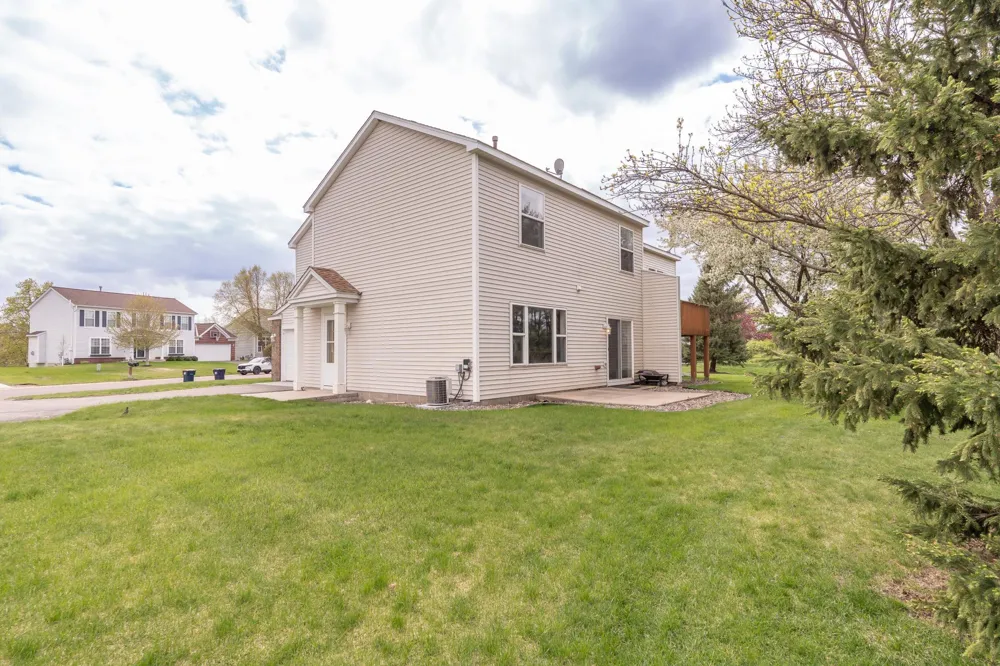 15570 Finch Avenue Apple Valley, MN 55124