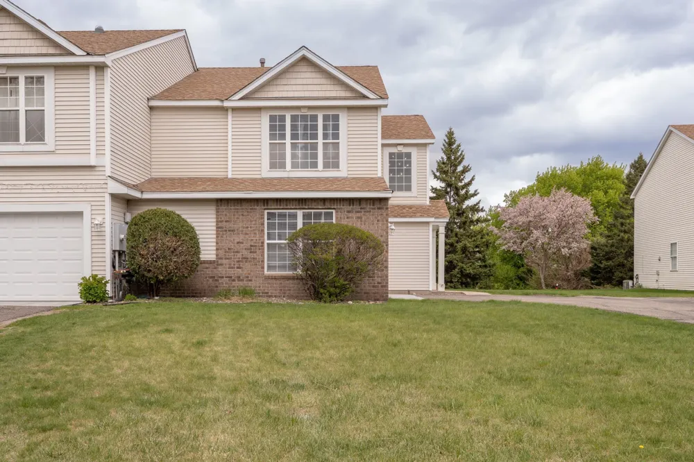 15570 Finch Avenue Apple Valley, MN 55124