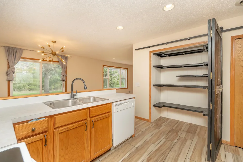 15570 Finch Avenue Apple Valley, MN 55124