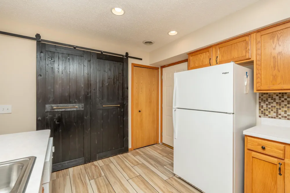 15570 Finch Avenue Apple Valley, MN 55124