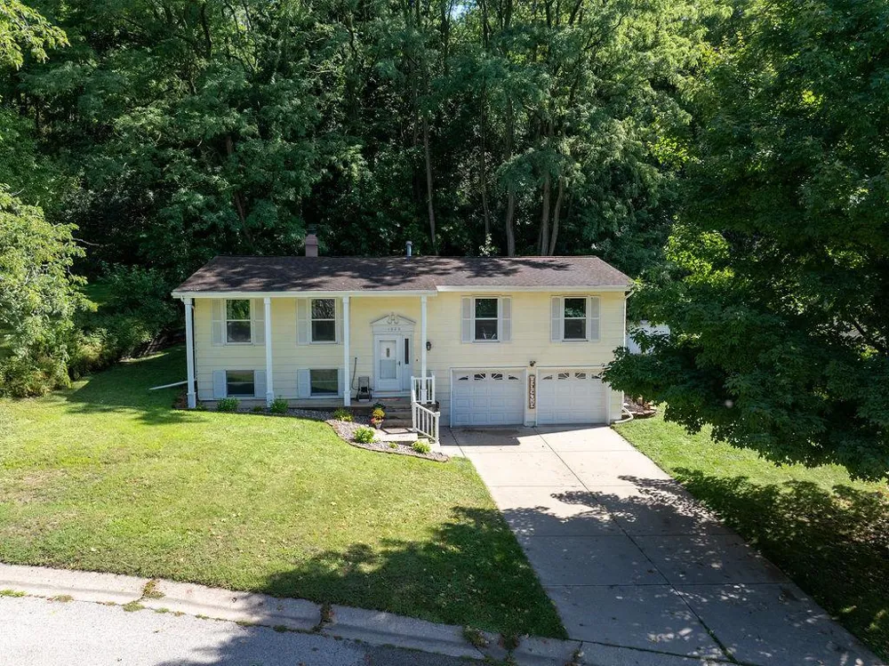 1026 Glen Echo Road Winona, MN 55987