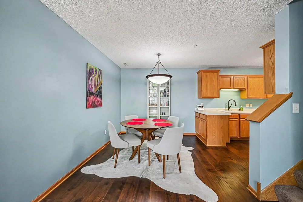 5443 Brewer Lane Inver Grove Heights, MN 55076