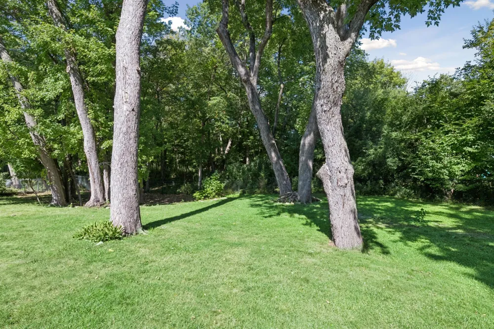 7840 W 100th Street Bloomington, MN 55438