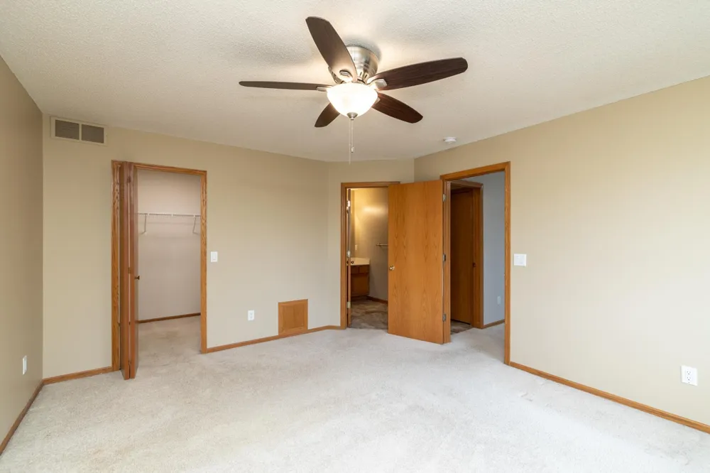 15573 Garnet Way #60 Apple Valley, MN 55124